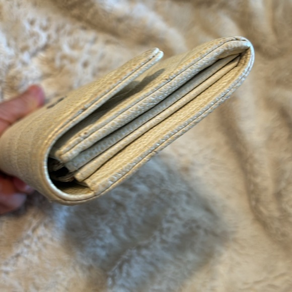 Chanel Pearly Caviar Quilted Large Classic Wallet with COA - Picture 4 of 12